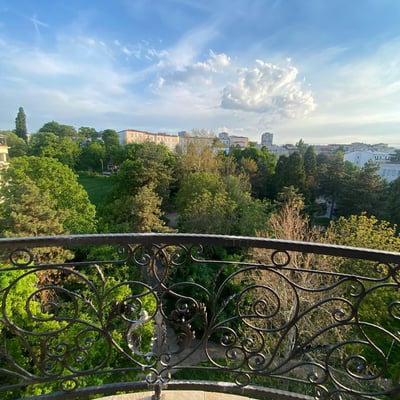 Location d’un appartement de 2 pièces avec vue sur le parc, 40 m², Zvezdara, Belgrade, Serbie